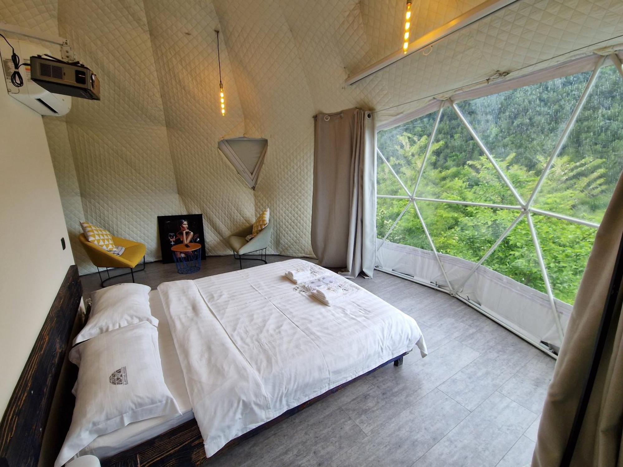 Glamping Georgia Krikhi Hotel Ambrolauri Exterior foto