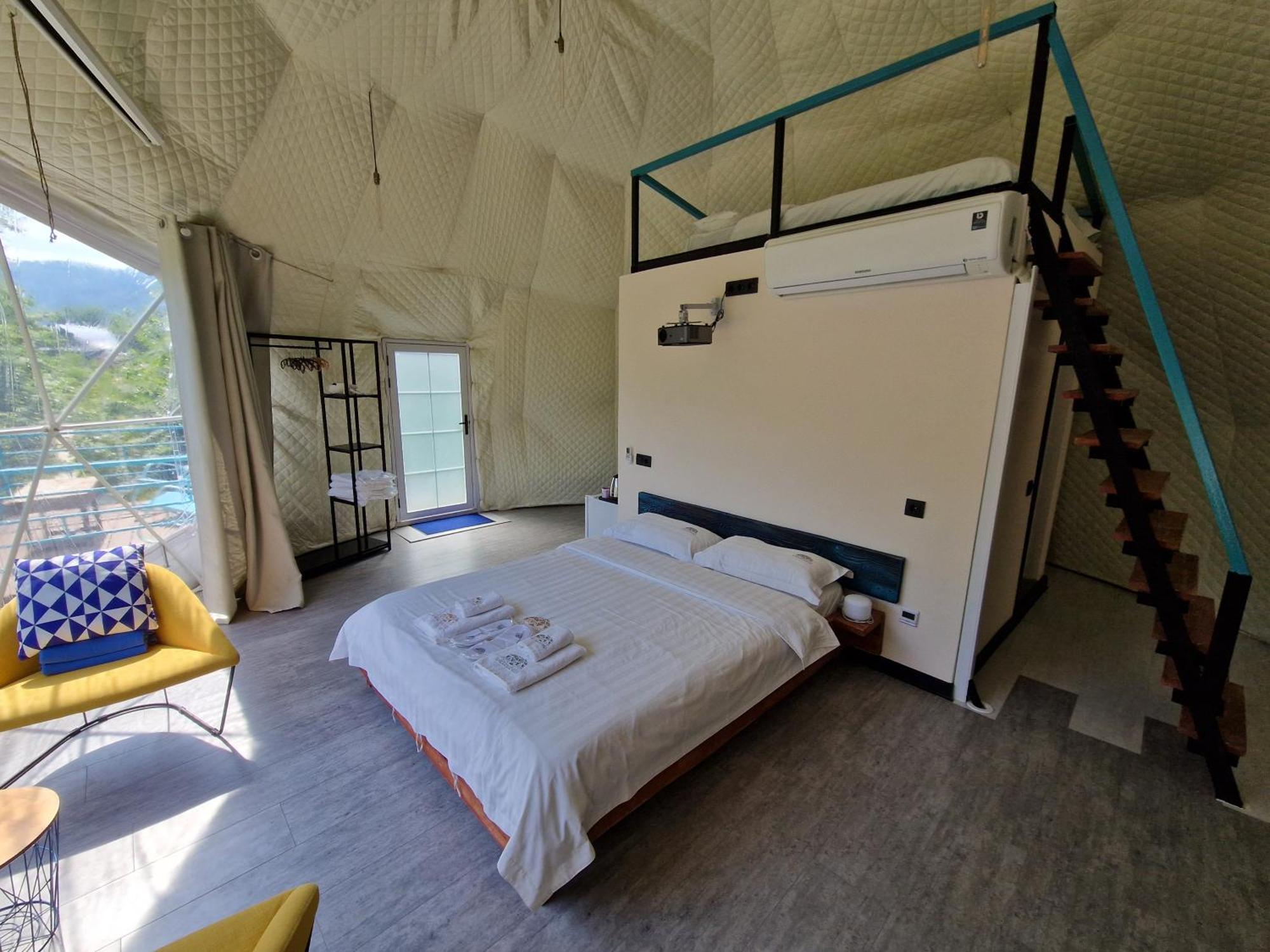 Glamping Georgia Krikhi Hotel Ambrolauri Exterior foto