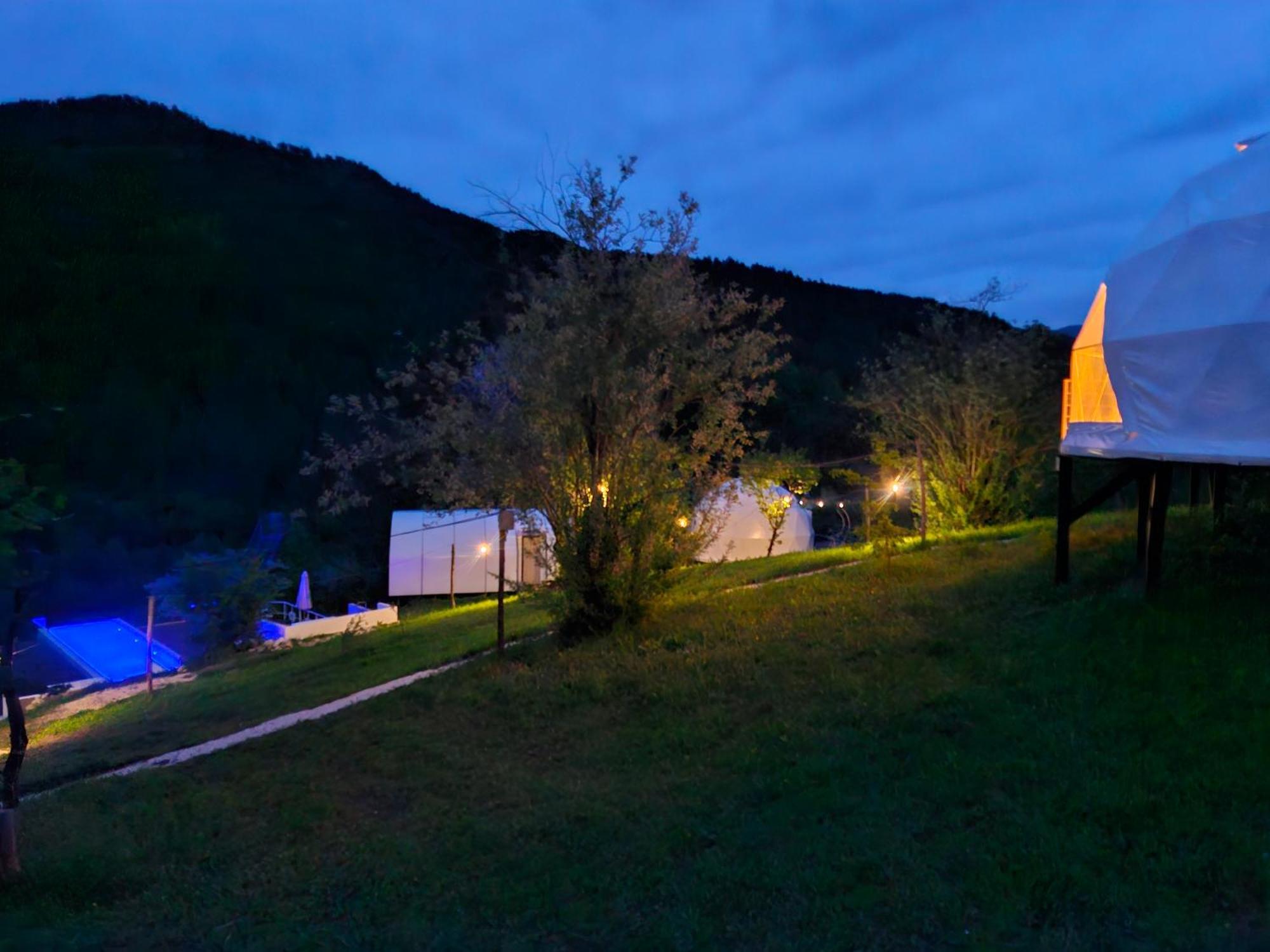 Glamping Georgia Krikhi Hotel Ambrolauri Exterior foto
